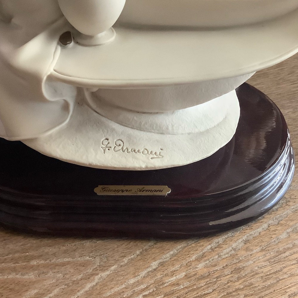 Giuseppe Armani limited Edition made in Italy Figurine - Picture 8 of 10